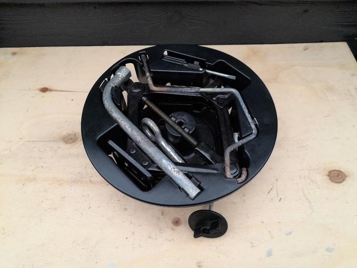 Krikset / Gereedschapset - voor een FIAT PANDA - 2003>2013, Auto diversen, Overige Auto diversen, Verzenden