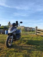 Peugeot kisbee 2015, Fietsen en Brommers, Scooters | Peugeot, Ophalen, Gebruikt, Overige modellen, Maximaal 45 km/u