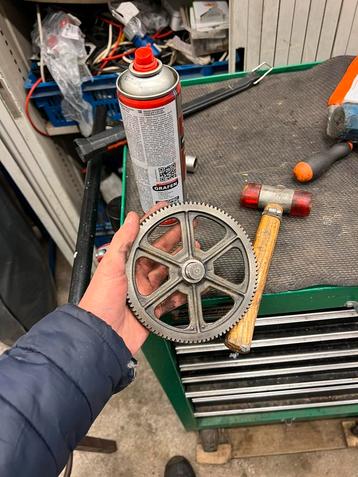 Puch vertanding beschikbaar voor biedingen