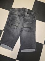Short maat 146, Ophalen of Verzenden, Zo goed als nieuw, Jongen, Broek