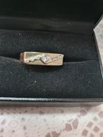 Mooie gouden ring 14 kr met briljanten gewicht 4,3 gram, Ophalen of Verzenden, Zo goed als nieuw, Met edelsteen, Dame