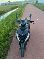 Piaggio zip 4t 5cc, Fietsen en Brommers, Scooters | Piaggio, Ophalen of Verzenden, Zo goed als nieuw, Zip