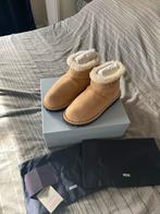 Prada Boots Maat 39.5 Nieuw met Doos, Kleding | Dames, Schoenen, Prada, Ophalen of Verzenden, Nieuw, Beige