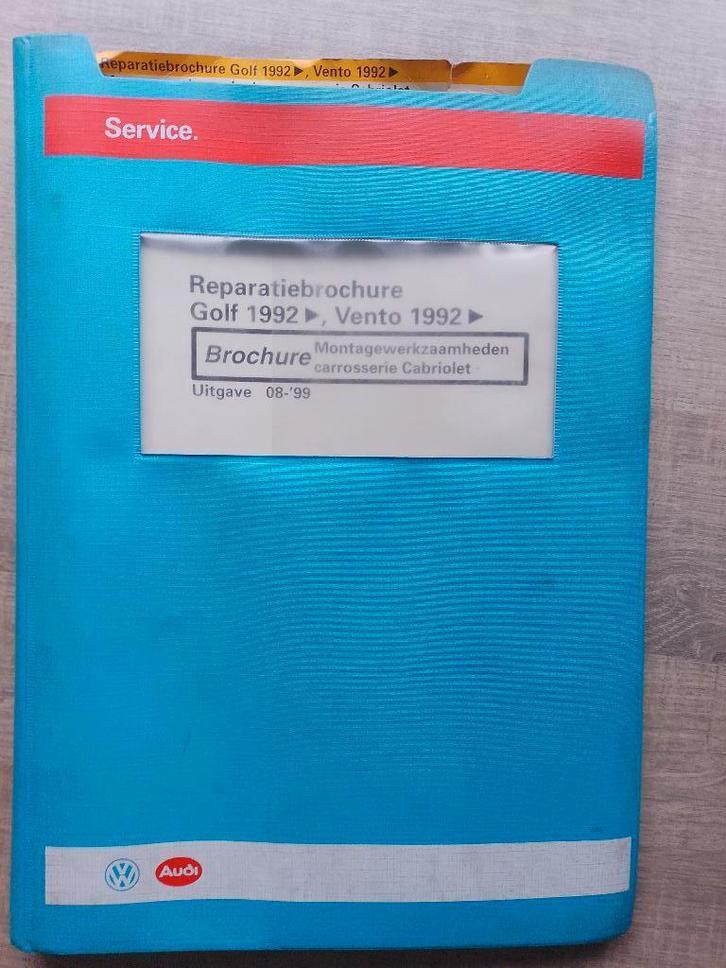Werkplaatsboek Vw Golf 3 Cabrio Carrosserie + kap vervangen, Boeken, Auto's | Boeken, Gelezen, Volkswagen, Ophalen of Verzenden