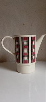 Sphinx koffiekan/ pot geruit motief Maastricht aardewerk, Ophalen of Verzenden