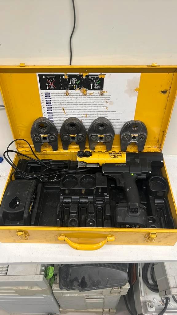 Perstang rems mini inc 4 persbekken, Auto diversen, Autogereedschap, Zo goed als nieuw, Ophalen of Verzenden