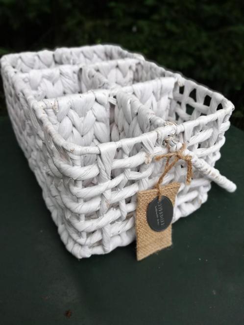 Decoratieve witte bestekmand Riverdale 28x19x14,5h, Huis en Inrichting, Woonaccessoires | Overige, Nieuw, Ophalen of Verzenden
