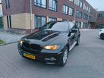 BMW X6 Xdrive50i High Executive (408PK) voor een spotprijs., Auto's, 2700 kg, 2165 kg, Beige, Zwart