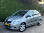 Toyota Yaris 1.0 VVTi RIJDT SUPER/LAGE KM/DEALER ONDERHOUDEN, Voorwielaandrijving, Stof, Gebruikt, Emergency brake assist