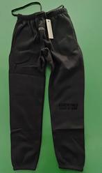 Essentials Broek Zwart L- Valt als M/L, Ophalen of Verzenden, Zo goed als nieuw, Maat 52/54 (L), Zwart