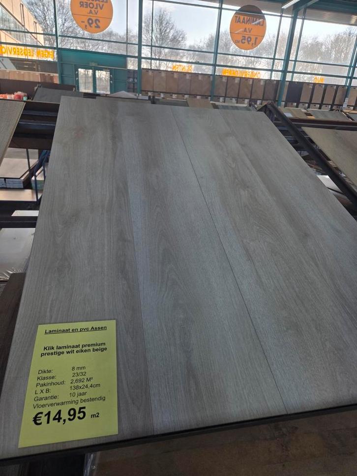 klik laminaat 8mm prestige wit eiken, Huis en Inrichting, Stoffering | Vloerbedekking, Nieuw, Laminaat, Wit, 75 m² of meer, Ophalen