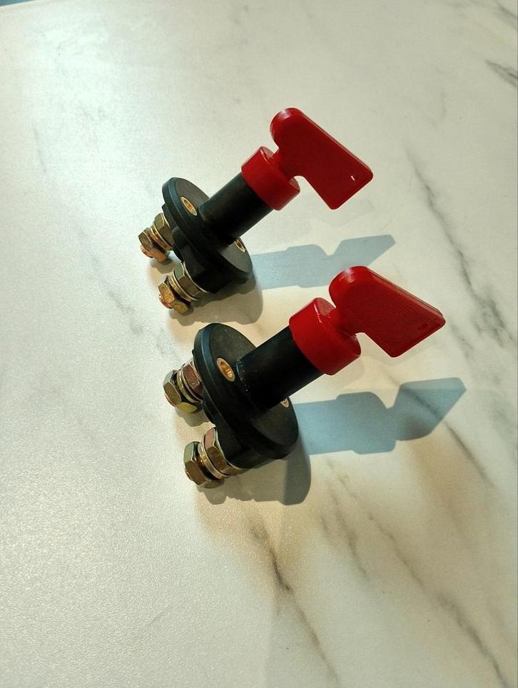 2x Accuschakelaar, Auto-onderdelen, Overige Auto-onderdelen, Nieuw, Ophalen of Verzenden