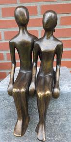 KOPPEL / randzitter / bronzen tuinbeeld, Nieuw, Info@huisentuindecoratiemarie.nl, Mensenbeeld, Huis en tuin decoratie marie