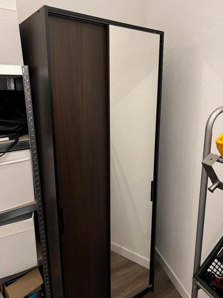Kledingkast met spiegeldeur - donker hout - bieden vanaf €0, Huis en Inrichting, Kasten | Kledingkasten, Gebruikt, 150 tot 200 cm