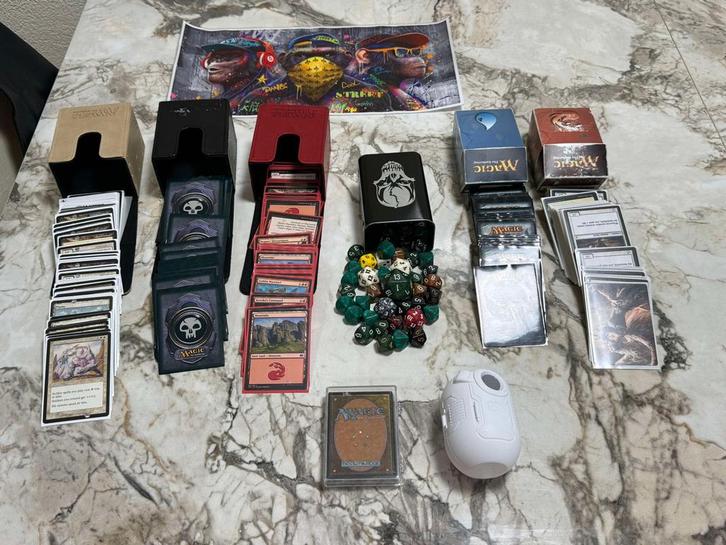Magic: The Gathering kaartenset met dobbelstenen, Sieraden, Tassen en Uiterlijk, Horloges | Dames, Zo goed als nieuw, Overige merken