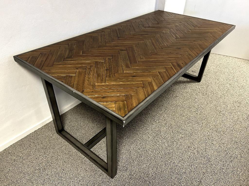 Eettafel Hudson, visgraat motief, Ophalen, Industrieel, retro, vintage, tijdloos, Teakhout, 50 tot 100 cm