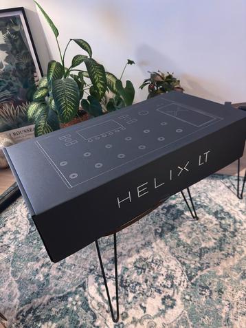 Line6 Helix LT Guitar Processor ( NEW / Sealed ) beschikbaar voor biedingen