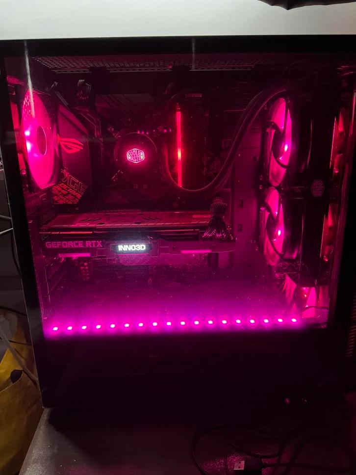 Game pc, Computers en Software, Desktop Pc's, Zo goed als nieuw, 4 Ghz of meer, HDD, SSD, 16 GB, Met videokaart, Gaming, Ophalen of Verzenden