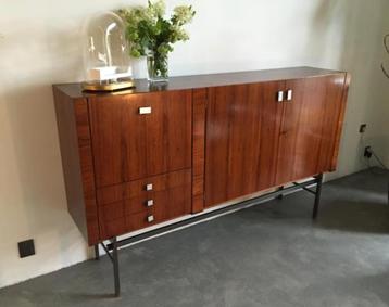 Dressoir Palisander -metalen onderstel -Hendrickx -Belform beschikbaar voor biedingen