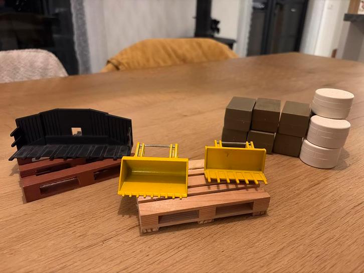 Siku 1:32 frontlader bakken + balen, Kinderen en Baby's, Speelgoed | Thomas de Trein, Gebruikt, Ophalen of Verzenden