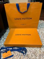 Brand new authentic LOUIS VUITTON box & paper bag with lint, Nieuw, Ophalen of Verzenden, Geel