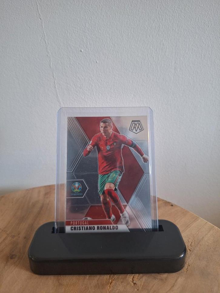 Cristiano Ronaldo PANINI Euro 2020, Verzamelen, Sportartikelen en Voetbal, Zo goed als nieuw, Spelerskaart, Buitenlandse clubs