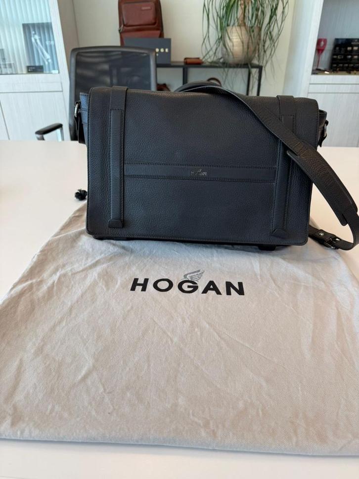 Hogan messengerbag heren tas, Sieraden, Tassen en Uiterlijk, Tassen | Schoudertassen, Zo goed als nieuw, Overige merken, Bruin