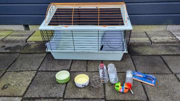 Cavia kooi compleet met accessoires beschikbaar voor biedingen