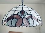 Tiffany Hanglamp Wit/Paars, Huis en Inrichting, Ophalen, Gebruikt, Glas, Minder dan 50 cm