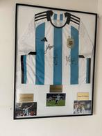 Originally T-Shirt signed from Lionel Messi and more.., Verzamelen, Sportartikelen en Voetbal, Shirt, Ophalen of Verzenden, Zo goed als nieuw