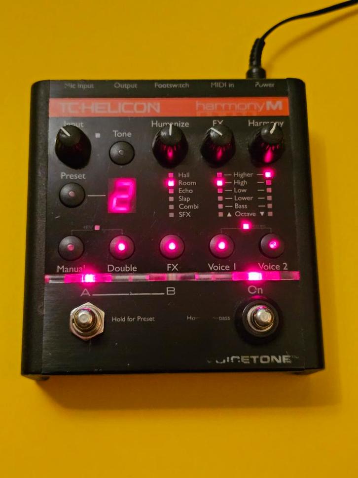 TC Helicon Harmony M Voicetone, Muziek en Instrumenten, Effecten, Zo goed als nieuw, Delay of Echo, Reverb, Overige typen, Ophalen of Verzenden