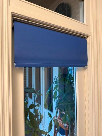 Roll curtain 110cm wide beschikbaar voor biedingen