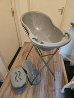 Grijze badset incl. grijze badstandaard van MamaLoes, Kinderen en Baby's, Badjes en Verzorging, Gebruikt, Overige typen, Standaard