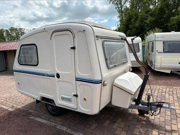 Volledig originele Predom N126 met hefdakje en voortent beschikbaar voor biedingen