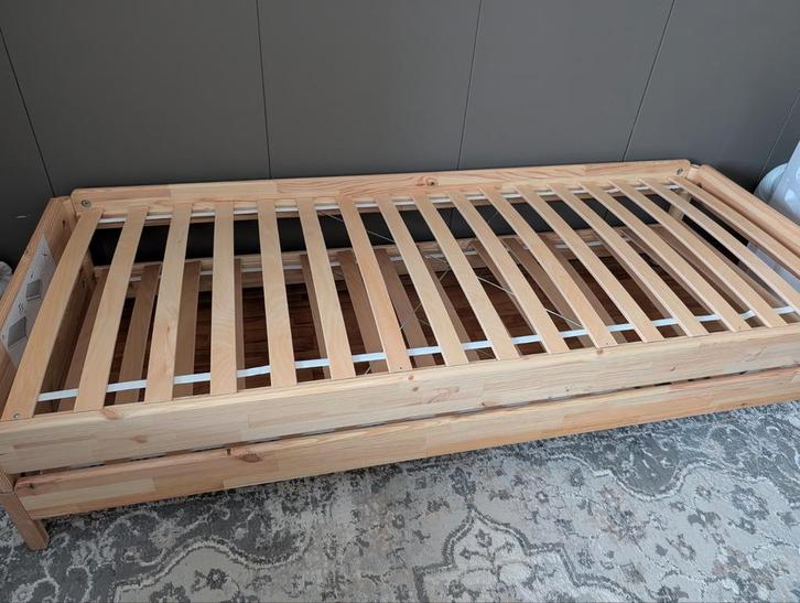 Utåker bed IKEA, Huis en Inrichting, Slaapkamer | Bedden, Zo goed als nieuw, Tweepersoons, Hout, Zwart, Ophalen