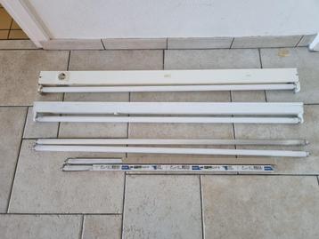 5x TL buizen armaturen lampen beschikbaar voor biedingen