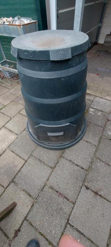 Compostvat beschikbaar voor biedingen