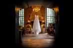 Bruidsfotograaf trouwlocatie Kasteel Wijenburg Echteld, Kleding | Dames, Nieuw, Accessoires, Ophalen