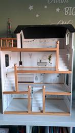 Petit amelie poppenhuis, Ophalen, Poppenhuis