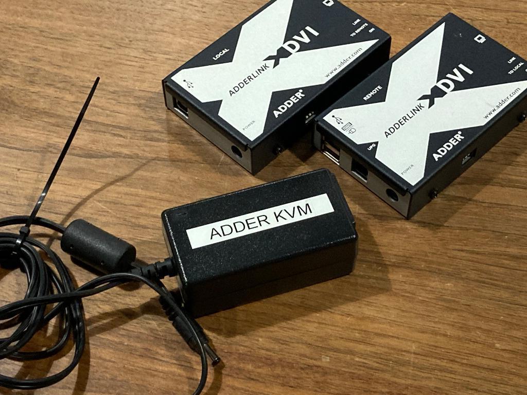 Adder KVM extender set, Ophalen of Verzenden, Gebruikt