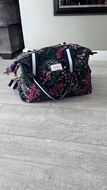 Joules Bloemen Weekendtas/Sporttas beschikbaar voor biedingen