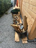 Afval hout .  GRATIS ., Tuin en Terras, Haardhout, Minder dan 3 m³, Ophalen of Verzenden, Overige houtsoorten, Blokken