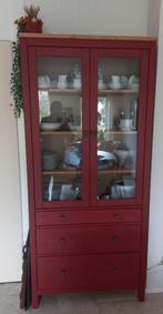 buffet/servies kast  rood, Huis en Inrichting, 200 cm of meer, Zo goed als nieuw, Modern, 25 tot 50 cm
