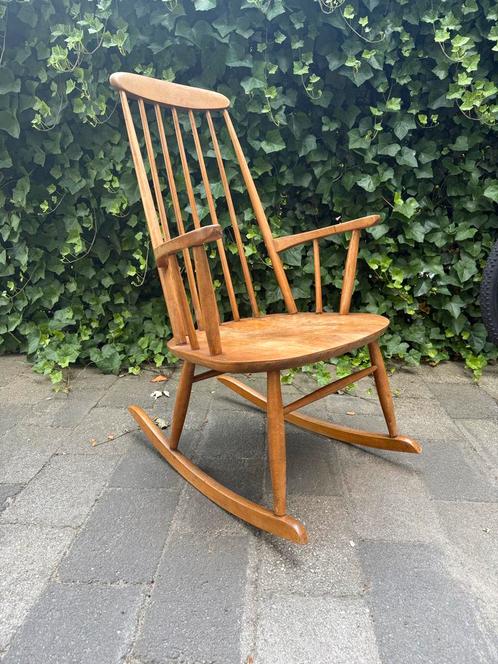 Vintage Houten Schommelstoel Yngve Ekstrom, Huis en Inrichting, Stoelen, Gebruikt, Eén, Hout, Bruin, Ophalen