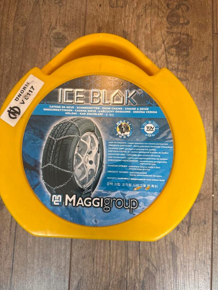 Ice Blok Sneeuwkettingen - Bandenmaten zie foto, Auto diversen, Sneeuwkettingen, Zo goed als nieuw, Ophalen
