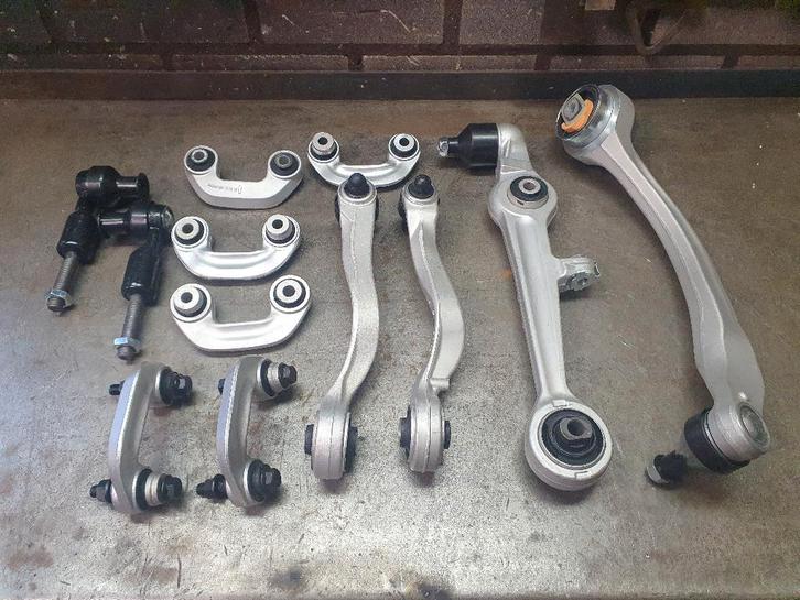 RESTANT NIEUWE DRAAGARMEN VW PASSAT NA 97- AUDI A4 NA 95, Auto-onderdelen, Ophanging en Onderstel, Audi, Oldtimer onderdelen, Volkswagen