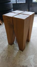 eiken krukje, Huis en Inrichting, Krukjes, Ophalen, Zo goed als nieuw, Hout