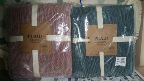 leuke nieuwe gekleurde plaids 125 bij 150, Huis en Inrichting, Woonaccessoires | Plaids en Woondekens, Nieuw, Ophalen of Verzenden