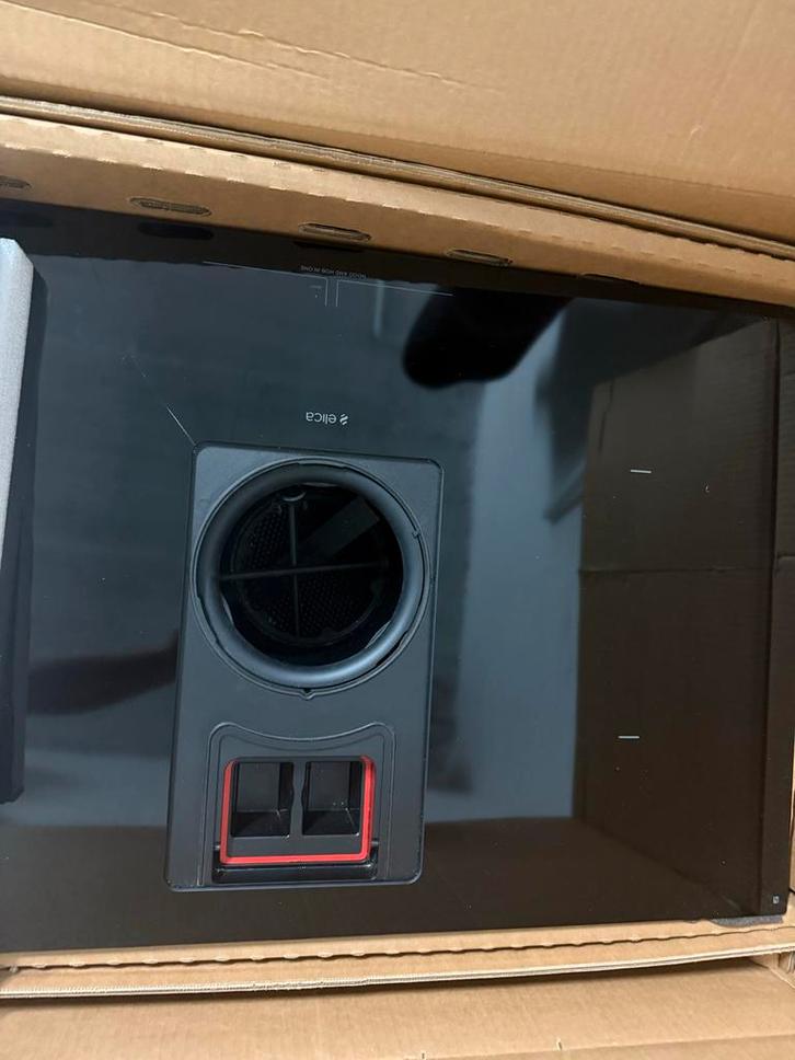 Elica NikolaTesla Prime BL/F/83 – Inductiekookplaat, Witgoed en Apparatuur, Kookplaten, Nieuw, Inbouw, Inductie, 4 kookzones, Energieklasse A of zuiniger