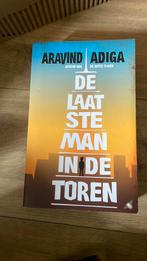 Aravind Adiga - De laatste man in de toren, Boeken, Literatuur, Ophalen of Verzenden, Zo goed als nieuw, Nederland, Aravind Adiga